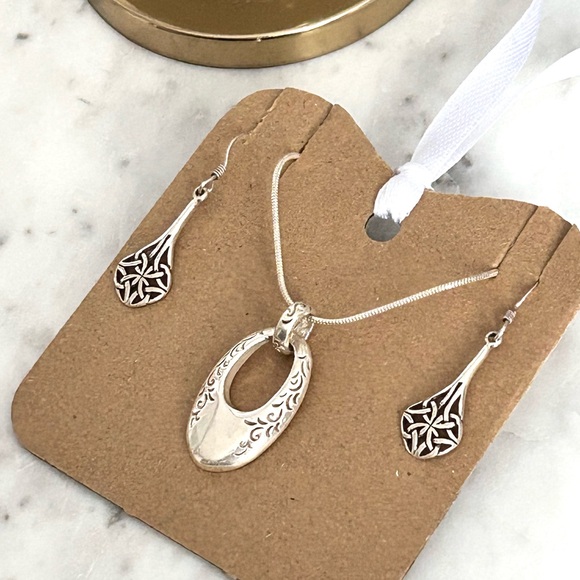 Jewelry - Unique Sterling Silver Oval Filigree Necklace and Earring Set